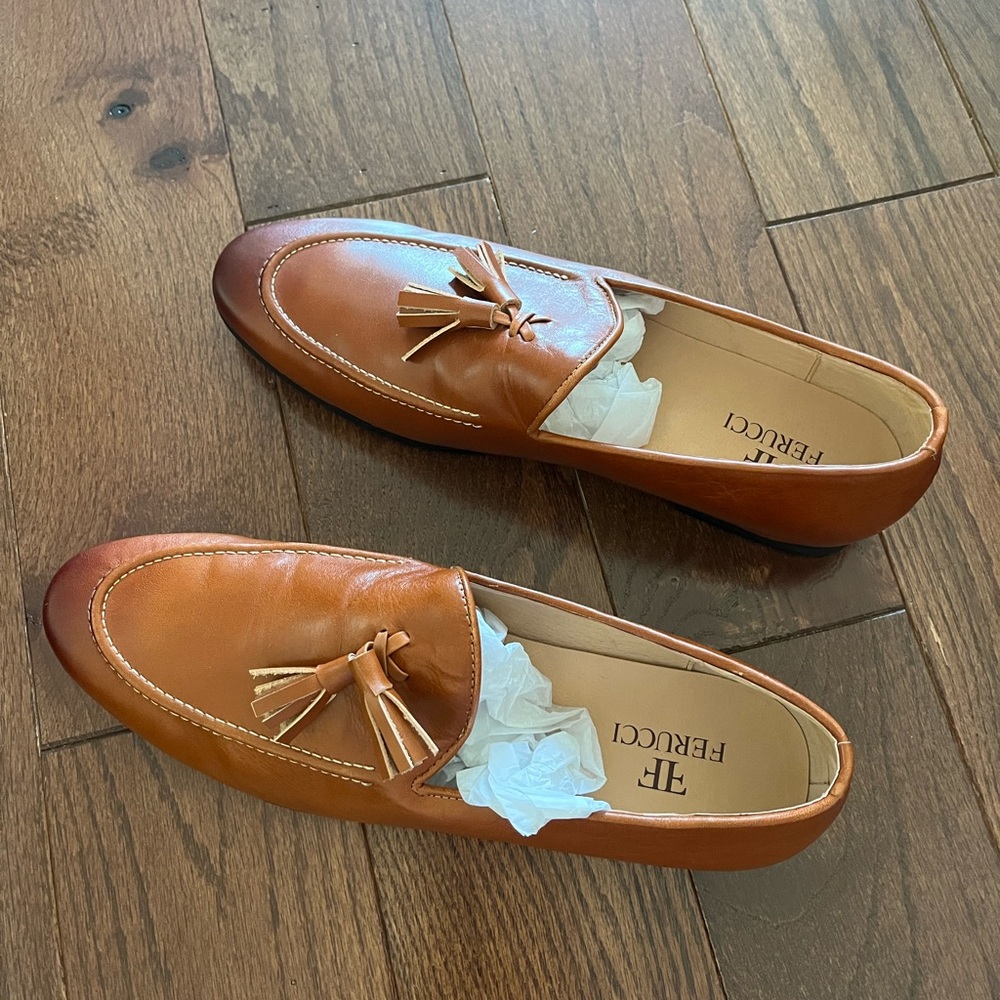 Men's Tan Loafers
